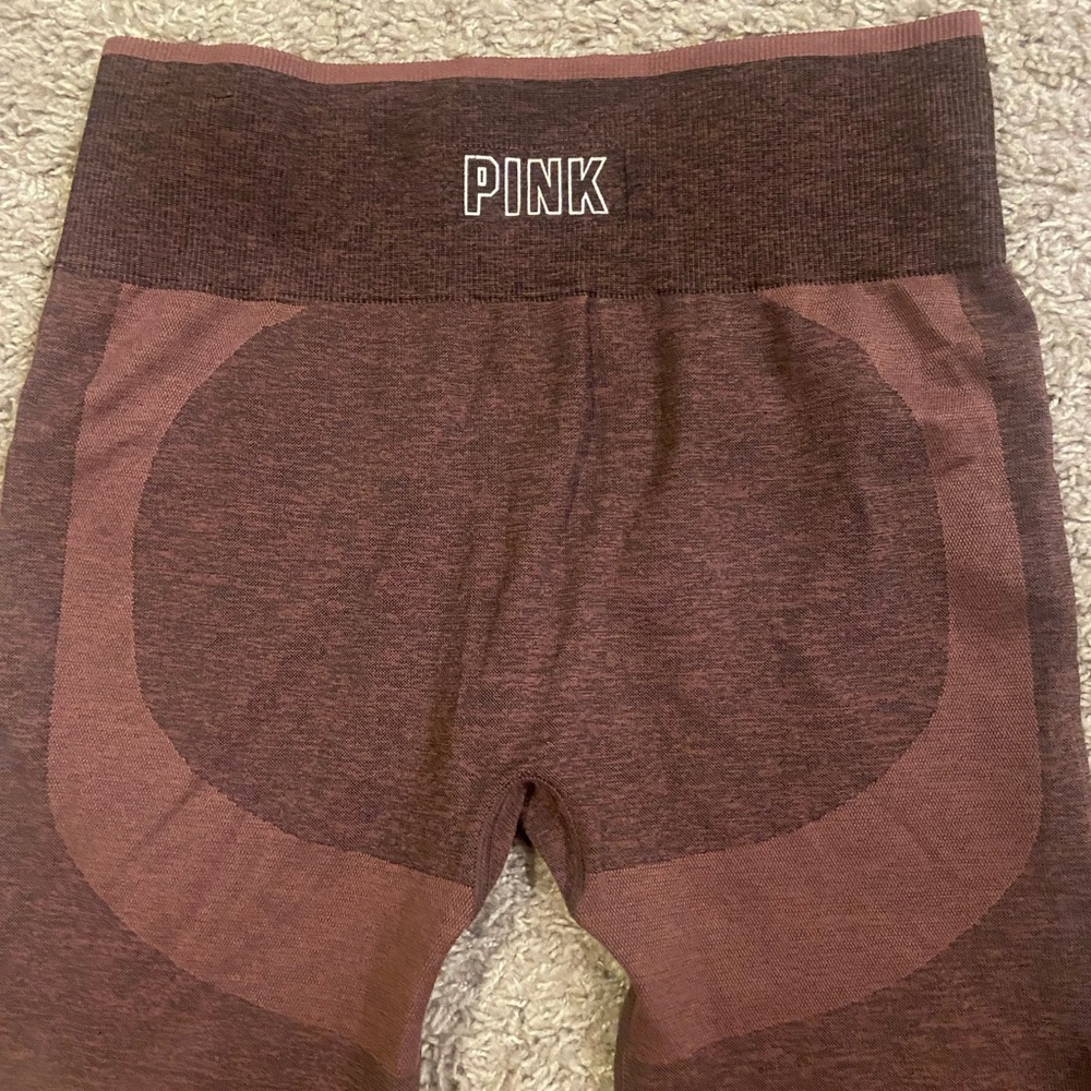 VS PINK SEAMLESS LEGGINGS
